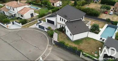 Maison d'architecte à Daux (31700)