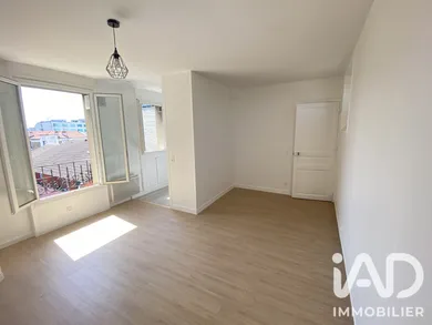 Appartement à Saint-Ouen-sur-Seine (93400)