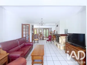 Maison à La Queue-en-Brie (94510)