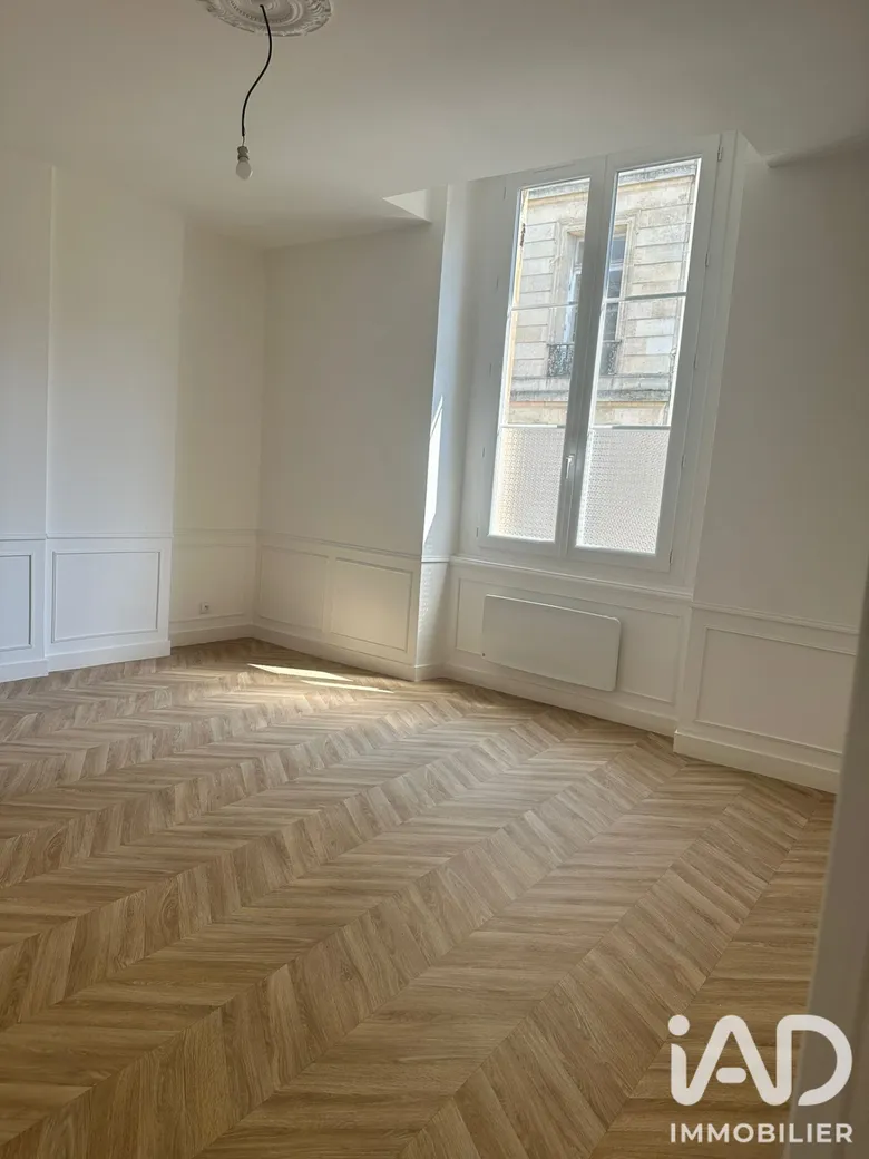 Appartement 3 pièces 61 m² · à Bordeaux · 61 m² · 328 000 €