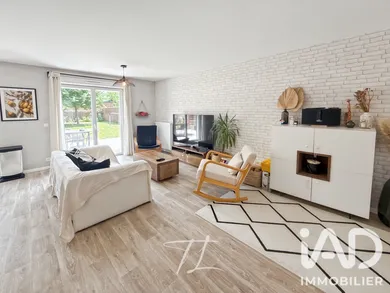 Maison à Chessy (77700)