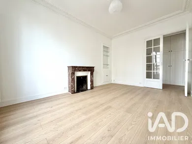 Appartement à Suresnes (92150)