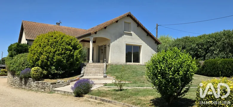 Maison 7 pièces 157 m² · à Clessy · 157 m² · 238 000 €