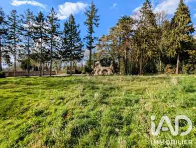 Land in Saint-Just (35550)