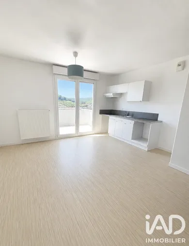 Apartment in Darnétal (76160)