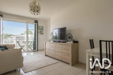 Apartment in Villemoisson-sur-Orge (91360)