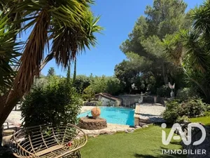 Maison à Toulon (83160)