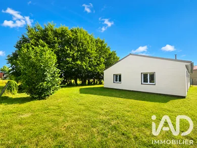 Maison de campagne à Charmont (51330)