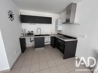 Apartment in Tours (37100)