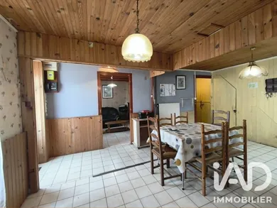 House in Saint-Martin-des-Noyers (85140)