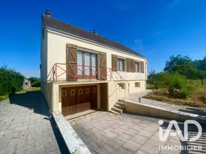 Maison à La Loupe (28240)