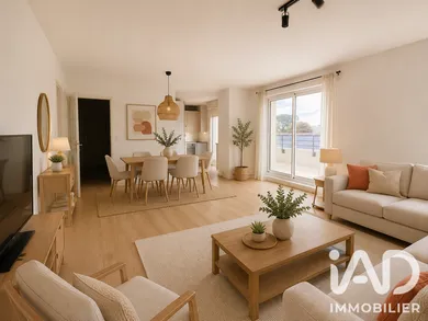 Apartment in Vannes (56000)