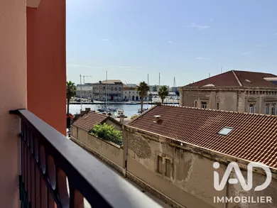 Apartment in Sète (34200)