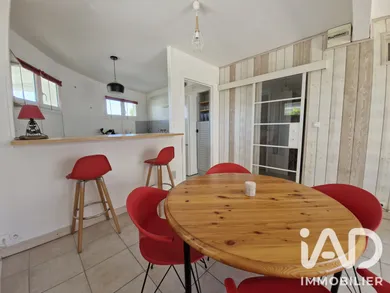 Apartment in Royan (17200)