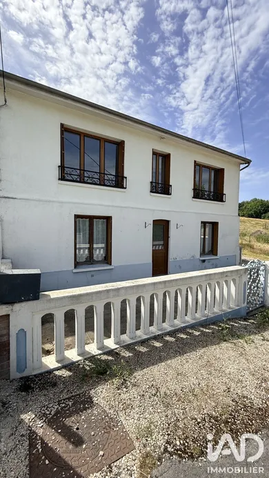 Maison de village à Vaux-lès-Mouron (08250)