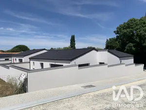 Traditional house in Vaux-sur-Mer (17640)