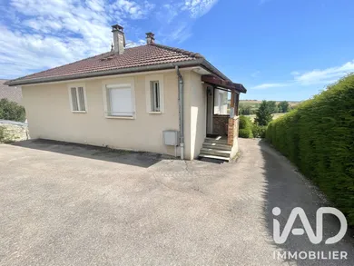 Maison de village à Laferté-sur-Aube (52120)