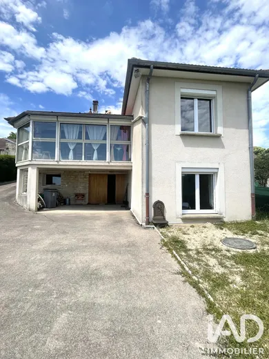 Maison de village à Laferté-sur-Aube (52120)