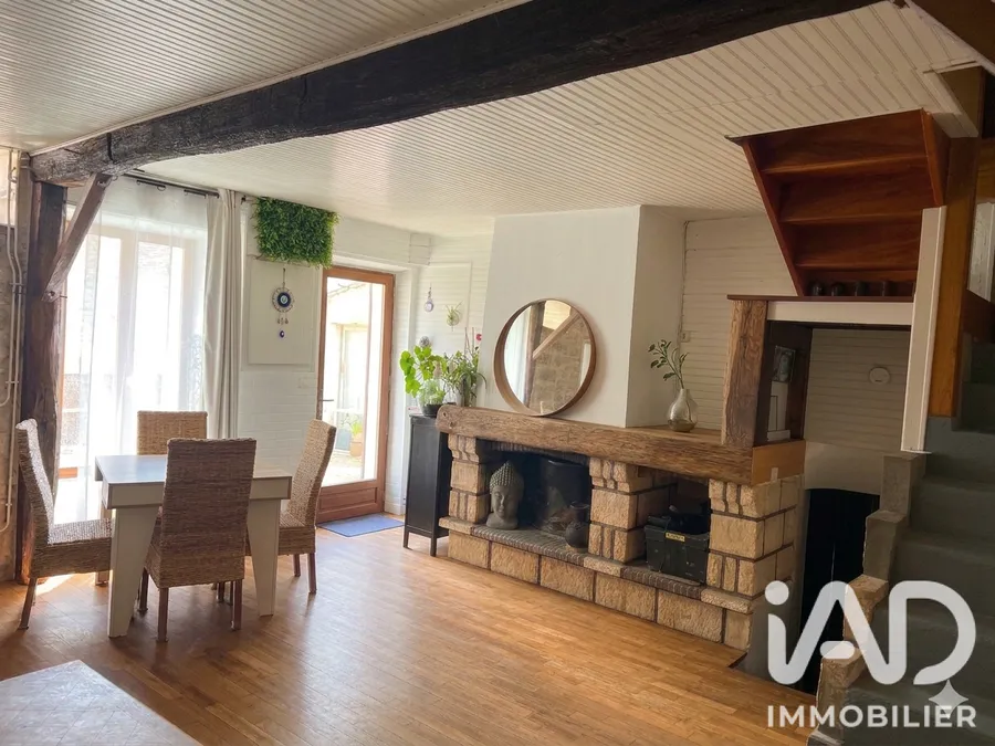 Maison de village à Montigny-sur-Loing (77690) photo 3