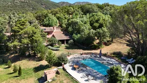 Mas à Bormes-les-Mimosas (83230)