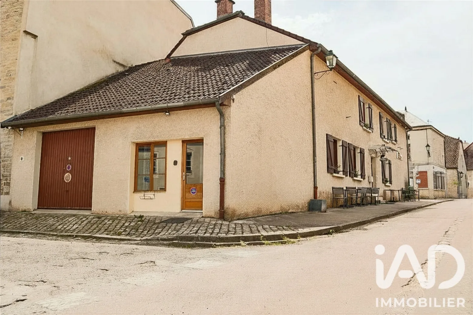 Vente immeuble 280 m² à Châteauvillain (52120) - 2065228 — 3