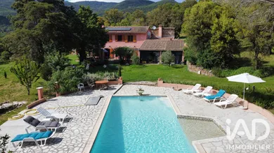 Mas à Bormes-les-Mimosas (83230)