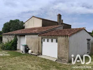 Village house in Montréverd (85260)