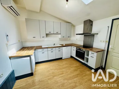 Appartement à Auberives-sur-Varèze (38550)