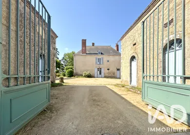 Demeure à Sainte-Suzanne (53270)