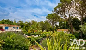 Apartment in Saint-Raphaël (83700)