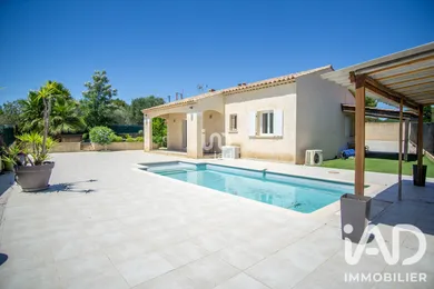 Maison à Roquebrune-sur-Argens (83520)