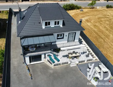 House in Magnet (03260)