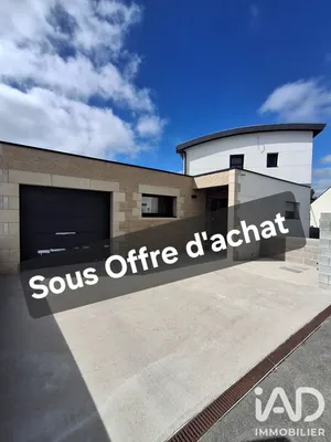 House in Quimperlé (29300)