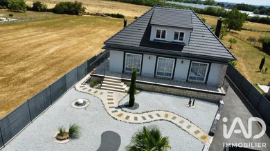 House in Magnet (03260)