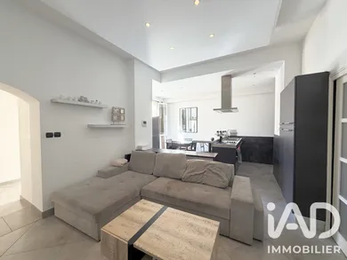Apartment in Saint-Raphaël (83700)