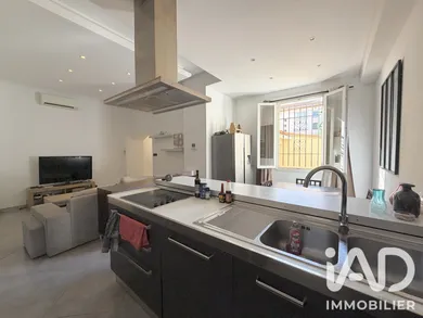 Apartment in Saint-Raphaël (83700)