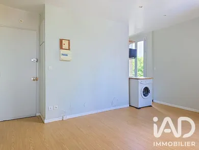 Apartment in Maisons-Alfort (94700)