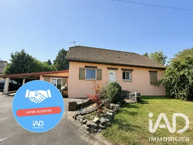 Traditional house in Ogeu-les-Bains (64680)