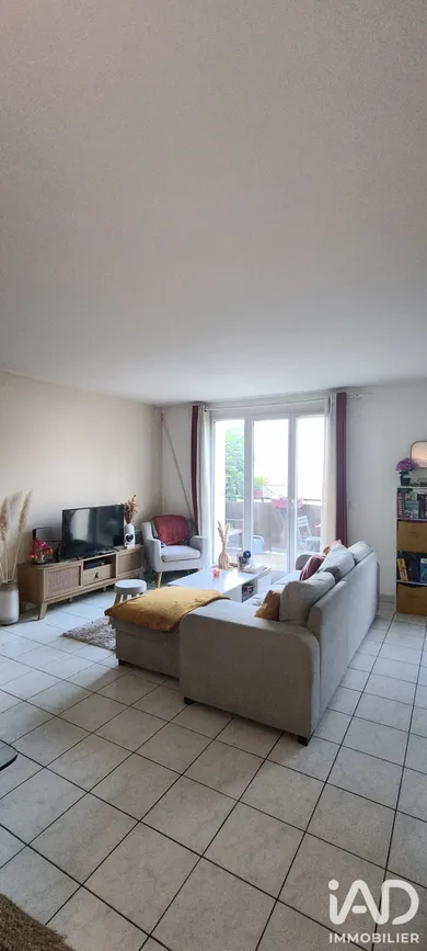 Duplex à Combs-la-Ville (77380)
