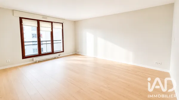 Appartement à Courbevoie (92400) photo 2