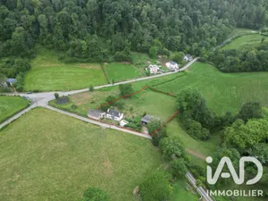 Maison de campagne à Louvie-Juzon (64260)