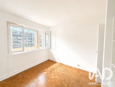 Appartement à Bourg-la-Reine (92340)