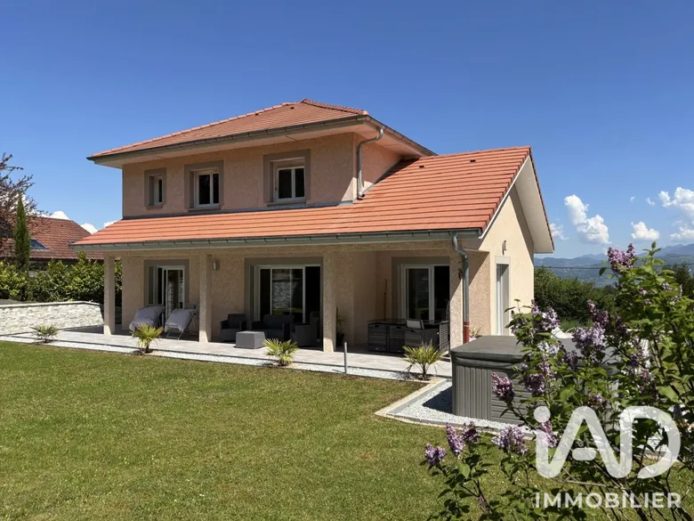 Maison 7 pièces 159 m² · à La Roche-sur-Foron · 158,6 m² · 750 000 €