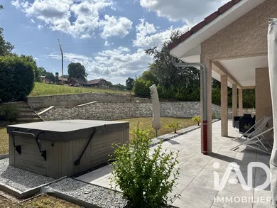 House in La Roche-sur-Foron (74800)
