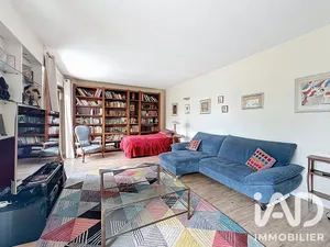 Apartment in Antony (92160)