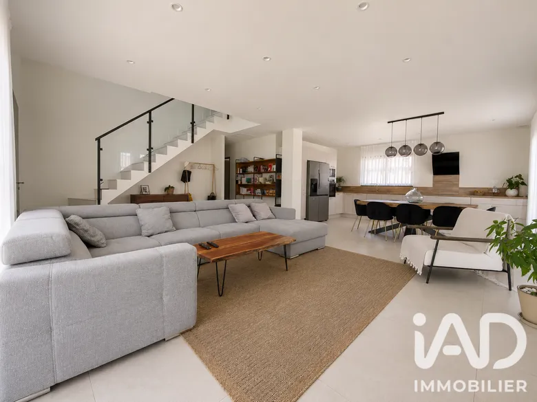 Maison 4 pièces 109 m² · à Narbonne · 109,2 m² · 450 000 €