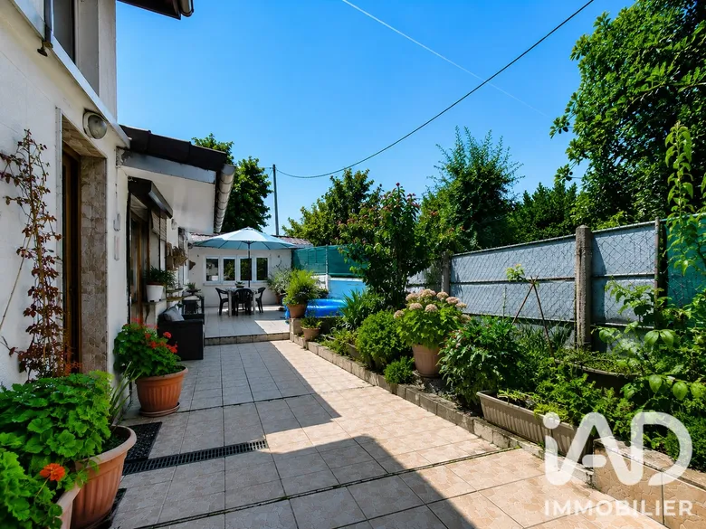 Maison 6 pièces 111 m² · à Rosny-sous-Bois · 110,6 m² · 420 000 €