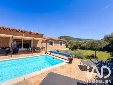 House in Cuges-les-Pins (13780)