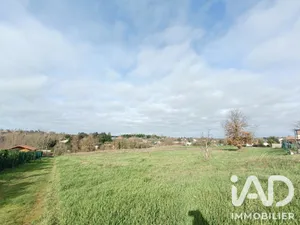 Terrain à Thouars (79100)