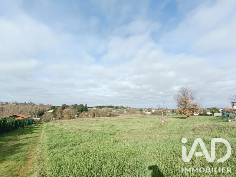 Terrain à Thouars (79100) · 67 000 €